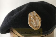 Hæren Baret M58 Gardehusarregimentet